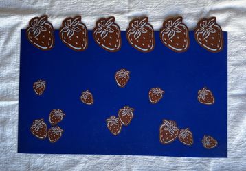 set of six vintage strawberry placements