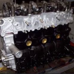 WE REBUILD TOYOTA 22R 4RUNNER TACOMA  HIGHLANDER TUNDRA T100 ENGINES 