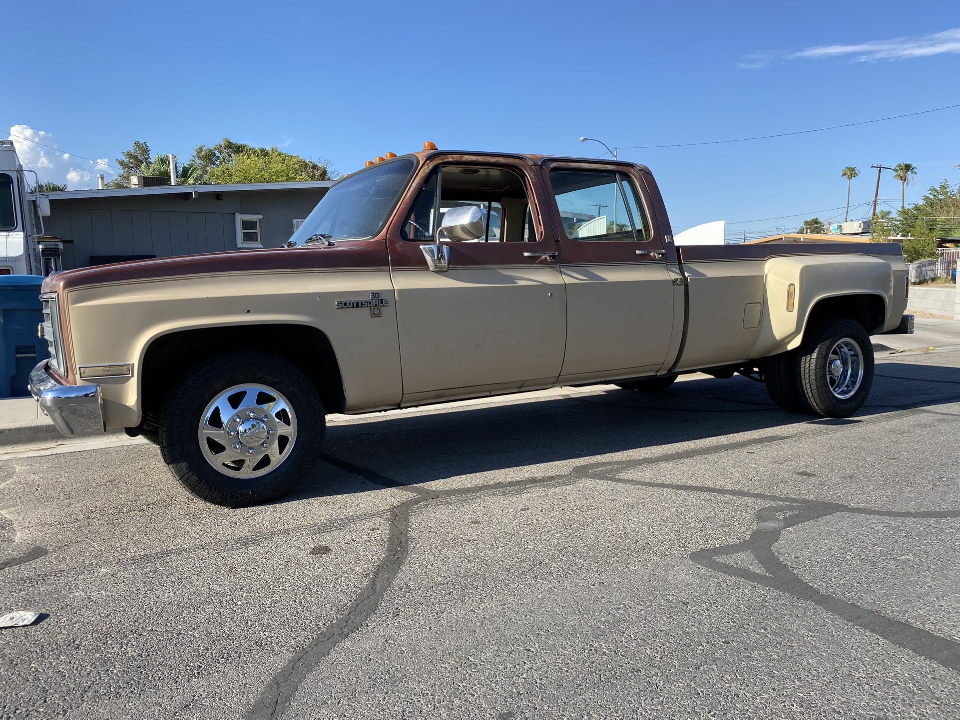 86 C30 Crew Cab Dually for Sale in Las Vegas, NV - OfferUp