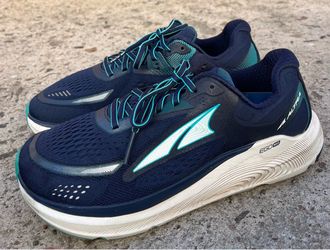 Altra EGO Max Running Sneakers