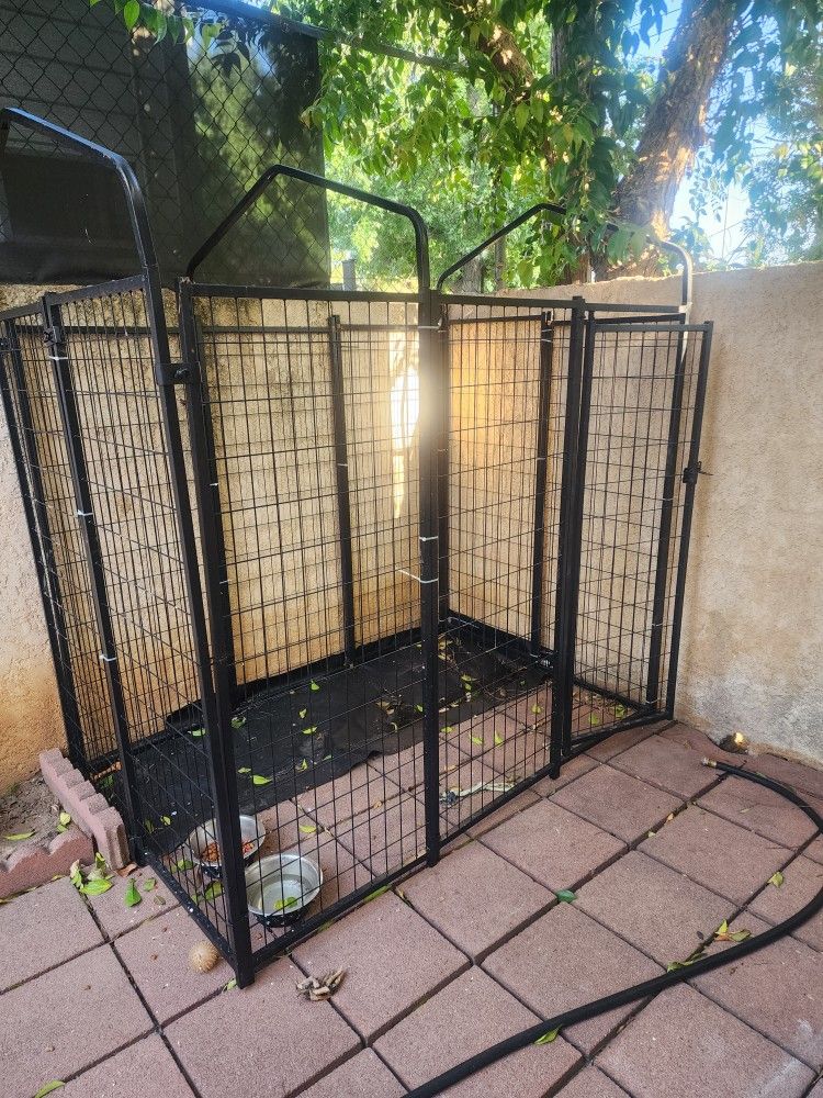 6x6x4 Dog Kennel