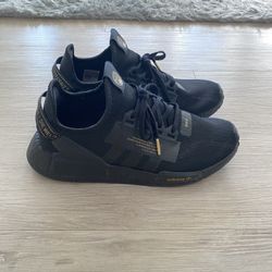 Adidas NMD R1 V2