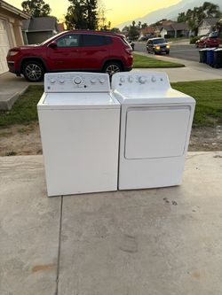 washer and gas dryer (delivery available)