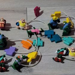 93 McDonalds Dinosaurs Sinclair Family Motion Toys (10)