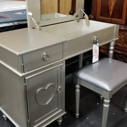 Antique silver vanity with stool