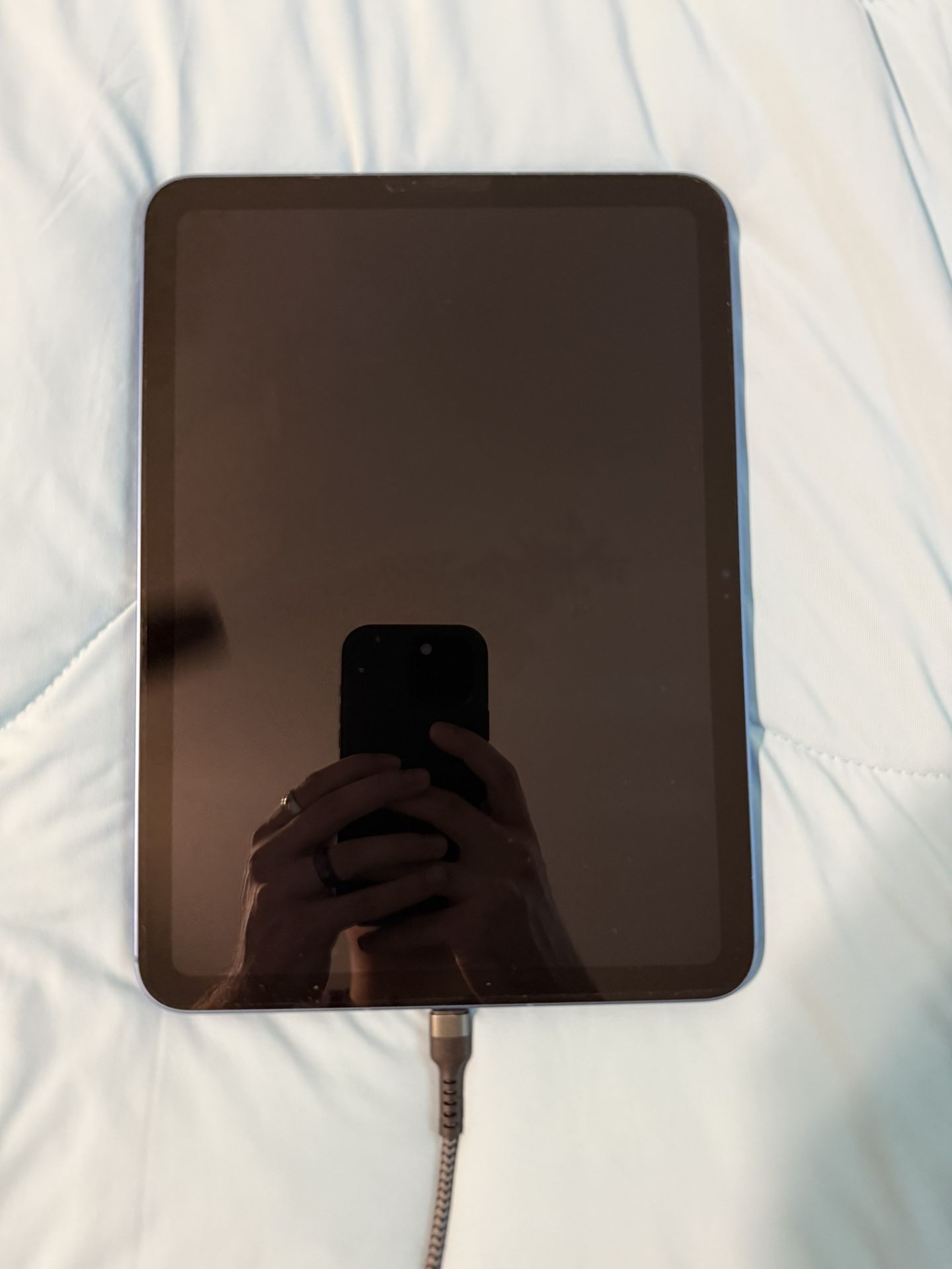 10th Generation iPad Cellular And WiFi Unlocked