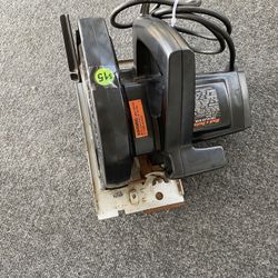 Black And Decker Circular Saw