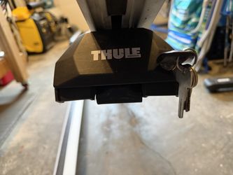 Thule Aeroblade rack for Audi Q5