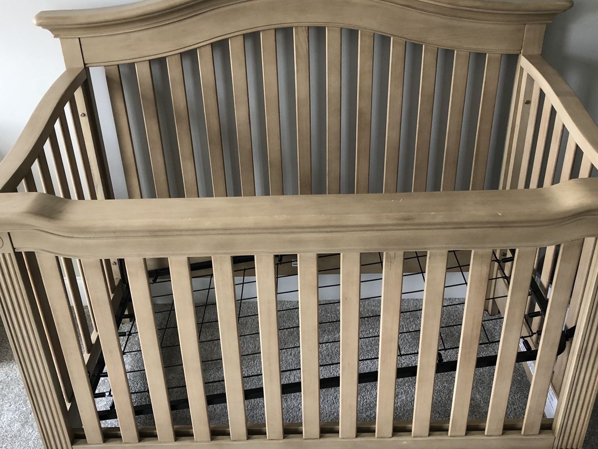 Baby Cache Montana Crib And Mattress