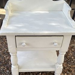 White end table with drawer