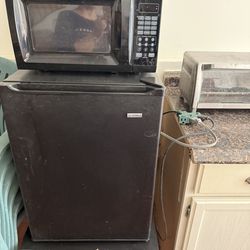 Fridge And Microwave