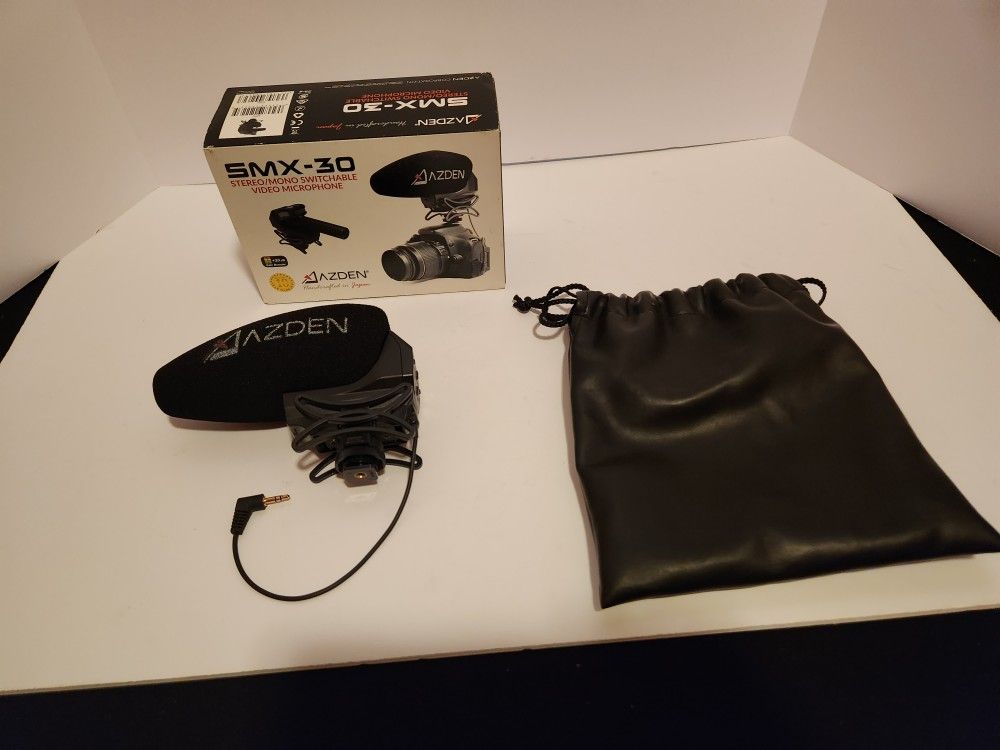 Azden SMX-30 Stereo/ Mono (shotgun) Switchable Video Microphone. For Use With All Cameras With Mic Input