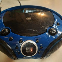 Cd Player /Radio