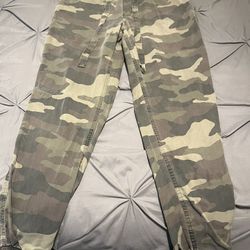 Womens Camouflage Cargo Pants 