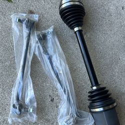 08-13 Nissan rogue front axle with both front sway links 