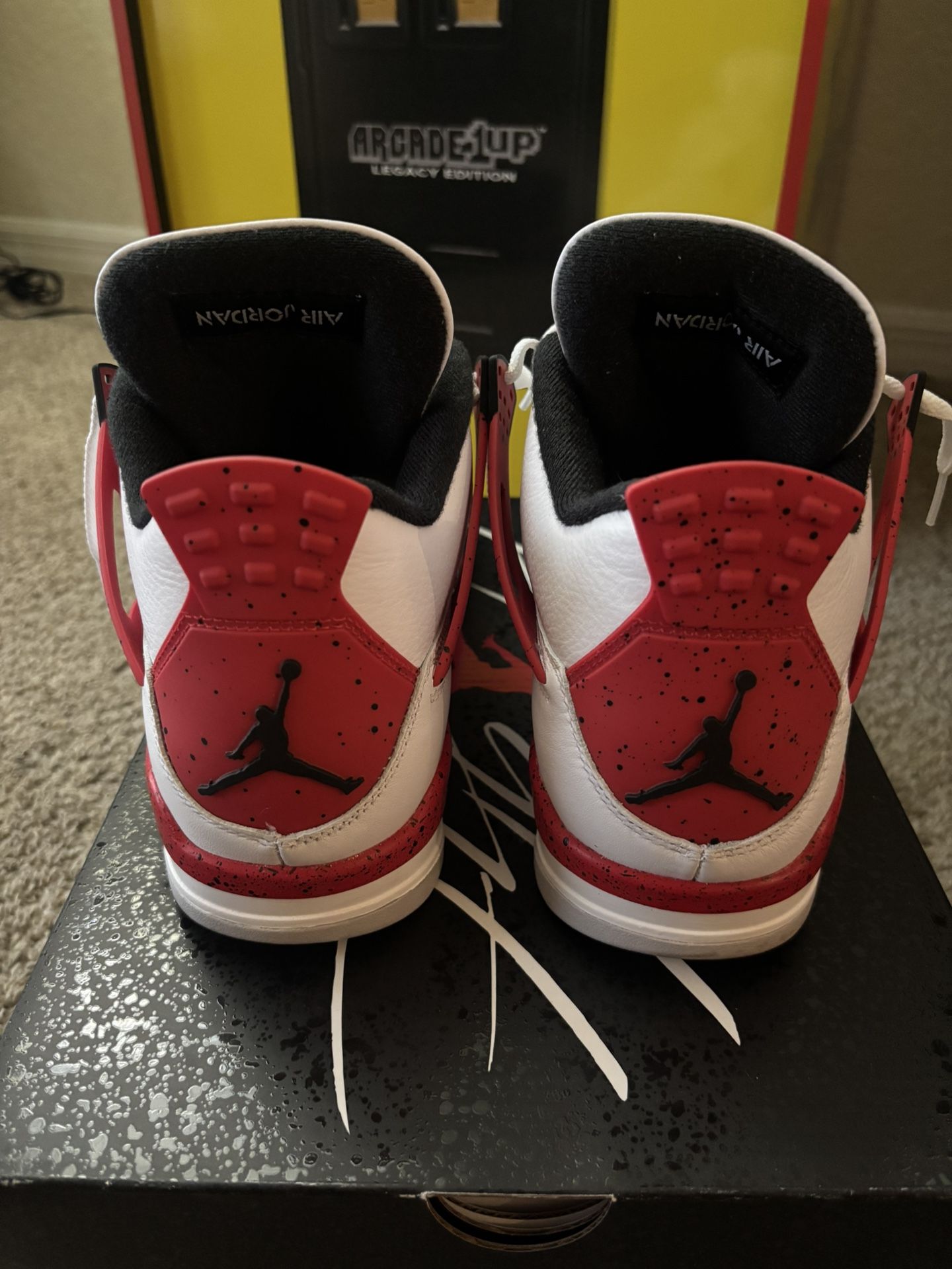 Jordan Retro 4