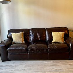 Leather sofa 