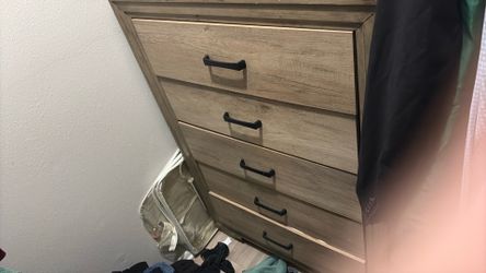 Dresser