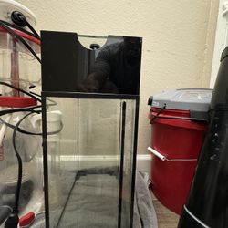Aqua Gadget 5 Gallon reservoir. 