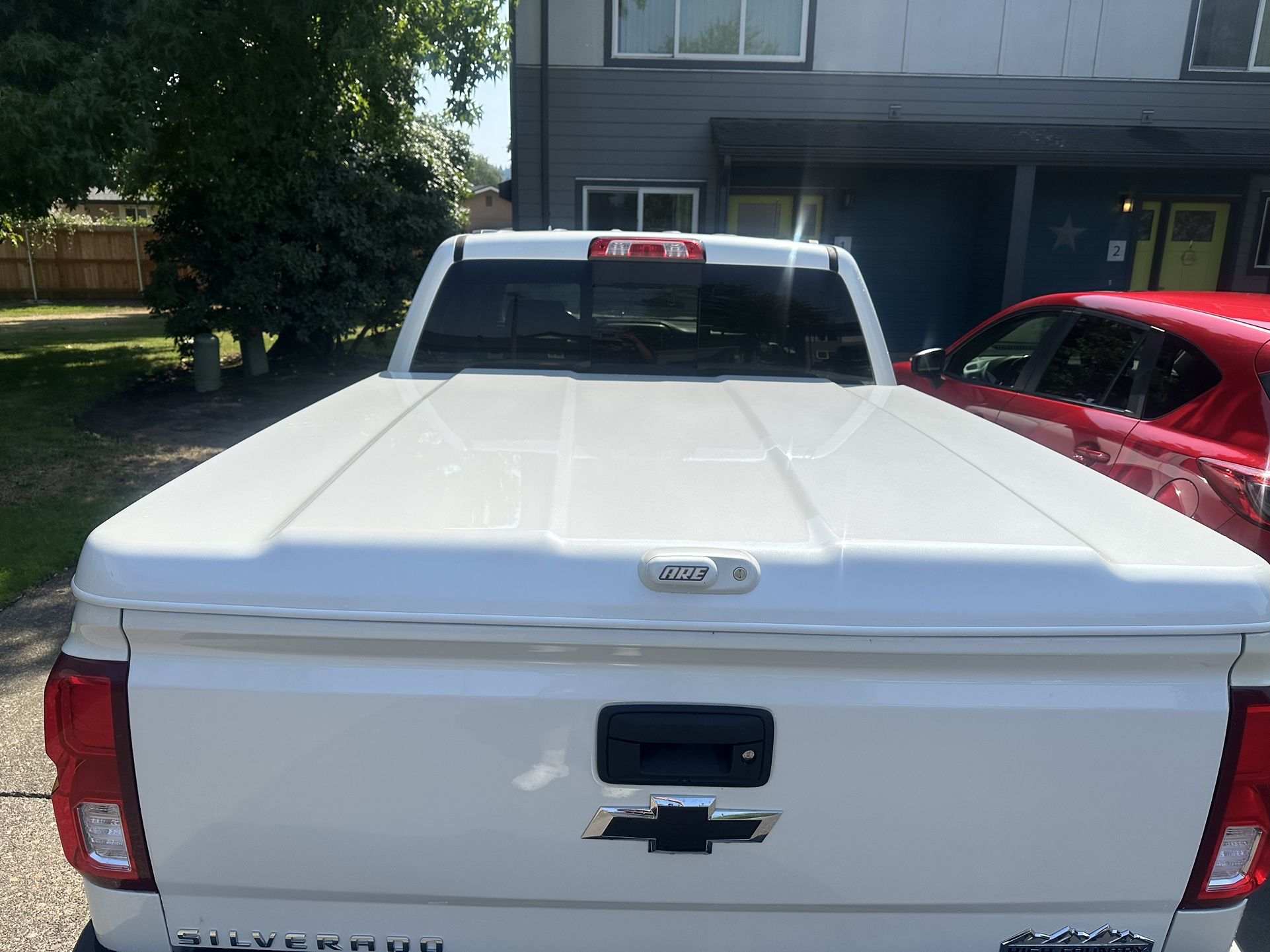 A.R.E. LSII Tonneau Cover