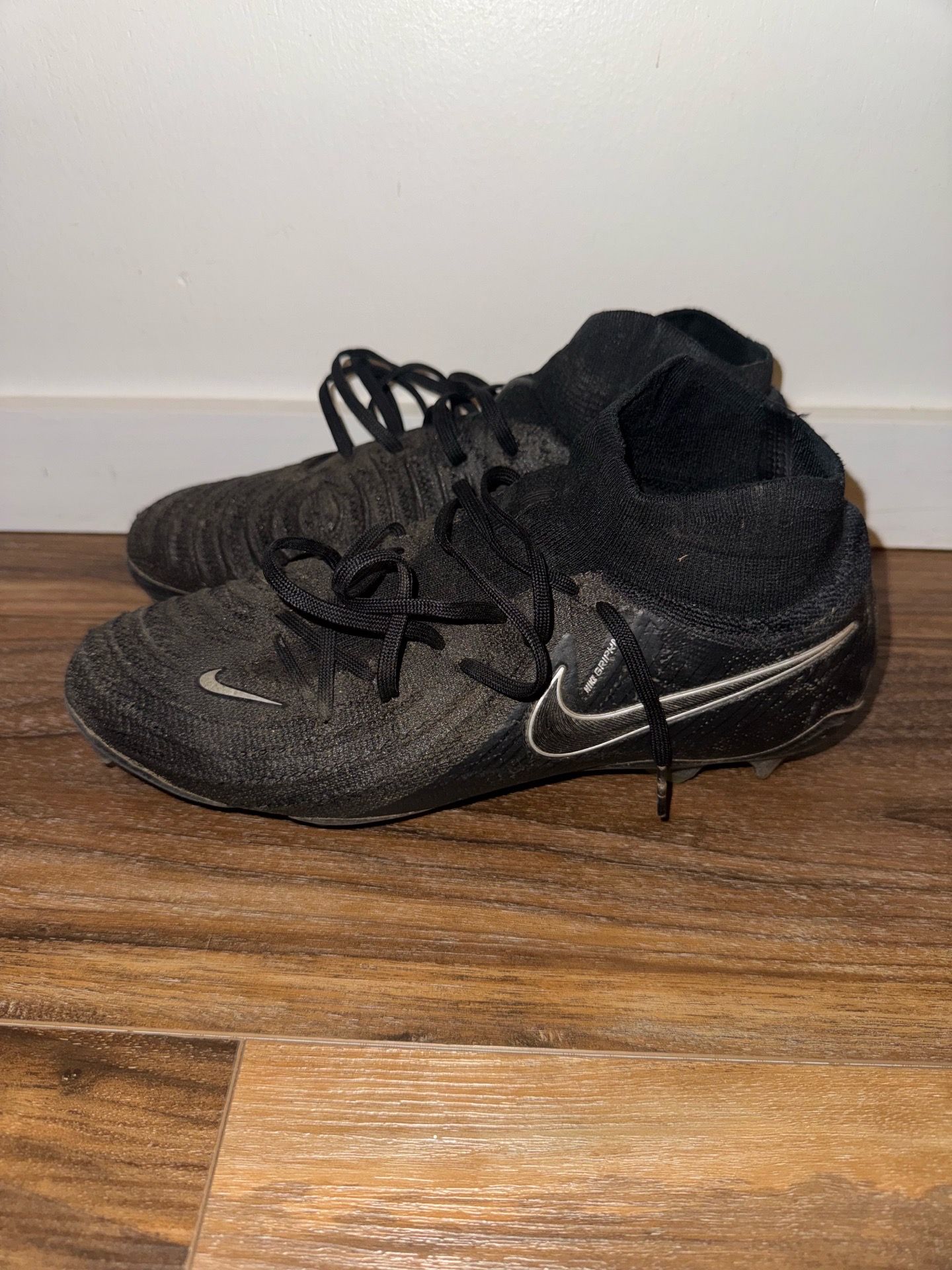 Nike Phantom Luna Elite