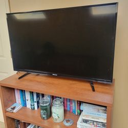 Hisense TV - 39 Inches