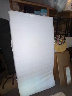 Twin mattress 6”H