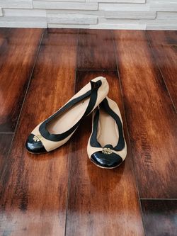 Tory Burch Jolie Bi-Color Ballet Flats Beige Black Patent Cap Toe Women’s Size 7.5