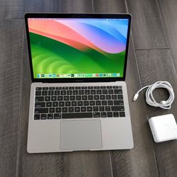 MacBook Air 13” 2018 Retina 1.6GHz Dual-Core Intel Core i5 16GB 256GB