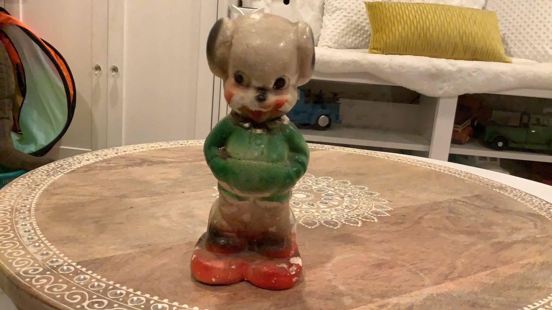 Vintage Puppy Dog Statue