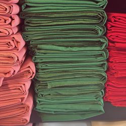 Table Cloths For Sale   🍀 ☘️ 