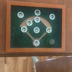 NY YANKEE PINS SHADOW BOX