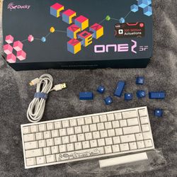 Ducky One 2SF RGB Pure White Keyboard