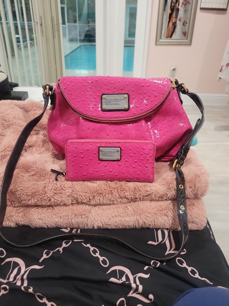 Used Marc Jacobs Matching Swing Bag And Wallet