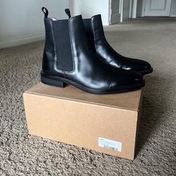 Josepht shoe artisan Chelsea boots in the John model.