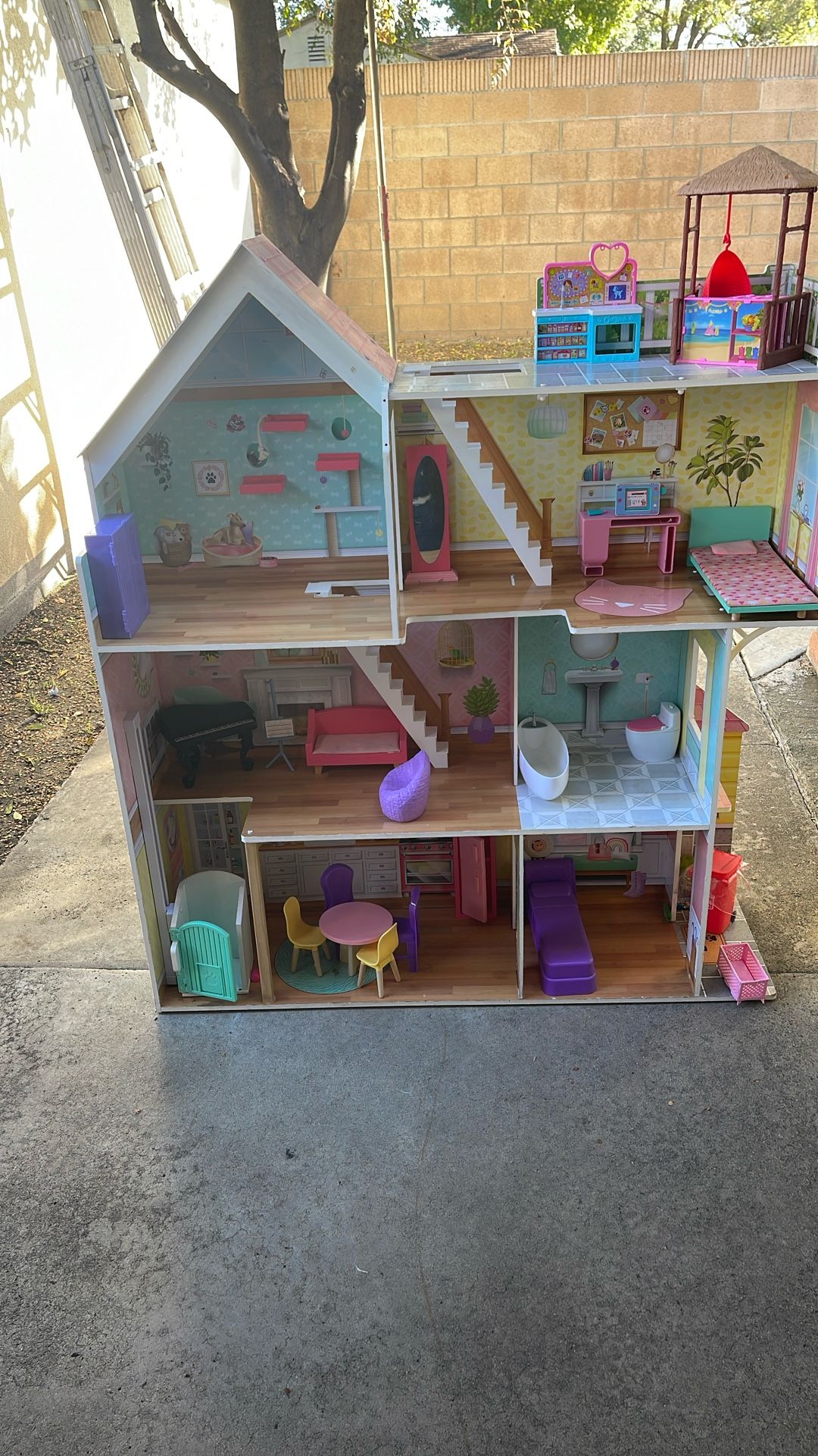 Kid Craft Doll House