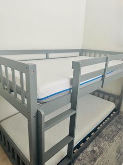 Twin Bunk Bed Low with Memory Foam Mattress