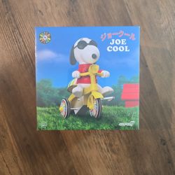 Super 7 Peanuts Joe Cool (Red. Shirt Snoopy) 