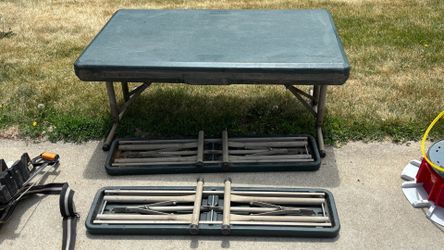 Camping table