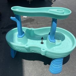Splash Table 