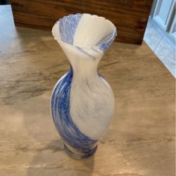 Murano Italy Blue And White Swirl Glass Vase