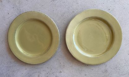 Pair of Pier 1 "Toscana Palm" Olive Green Dinner Plates - Made in Italy