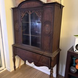 China Cabinet 