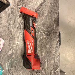 Milwaukee M18 Fuel Multi Tool