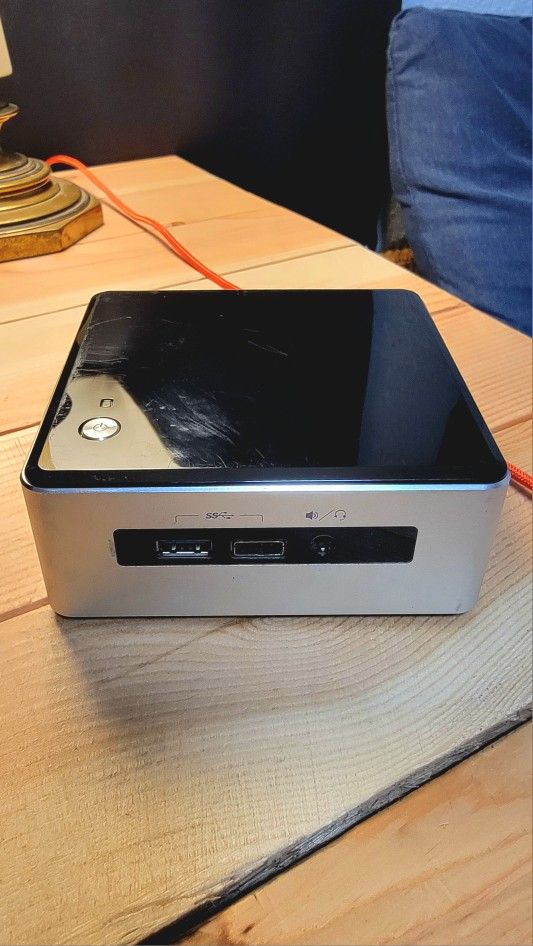 Intel Nucs