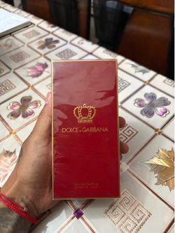 Q by D&G
