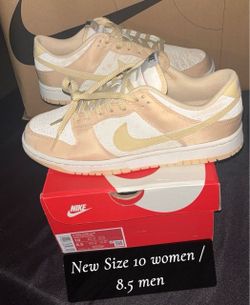 Nike Dunk Low Women's Size 10
