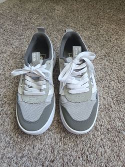 Vans size 2.5