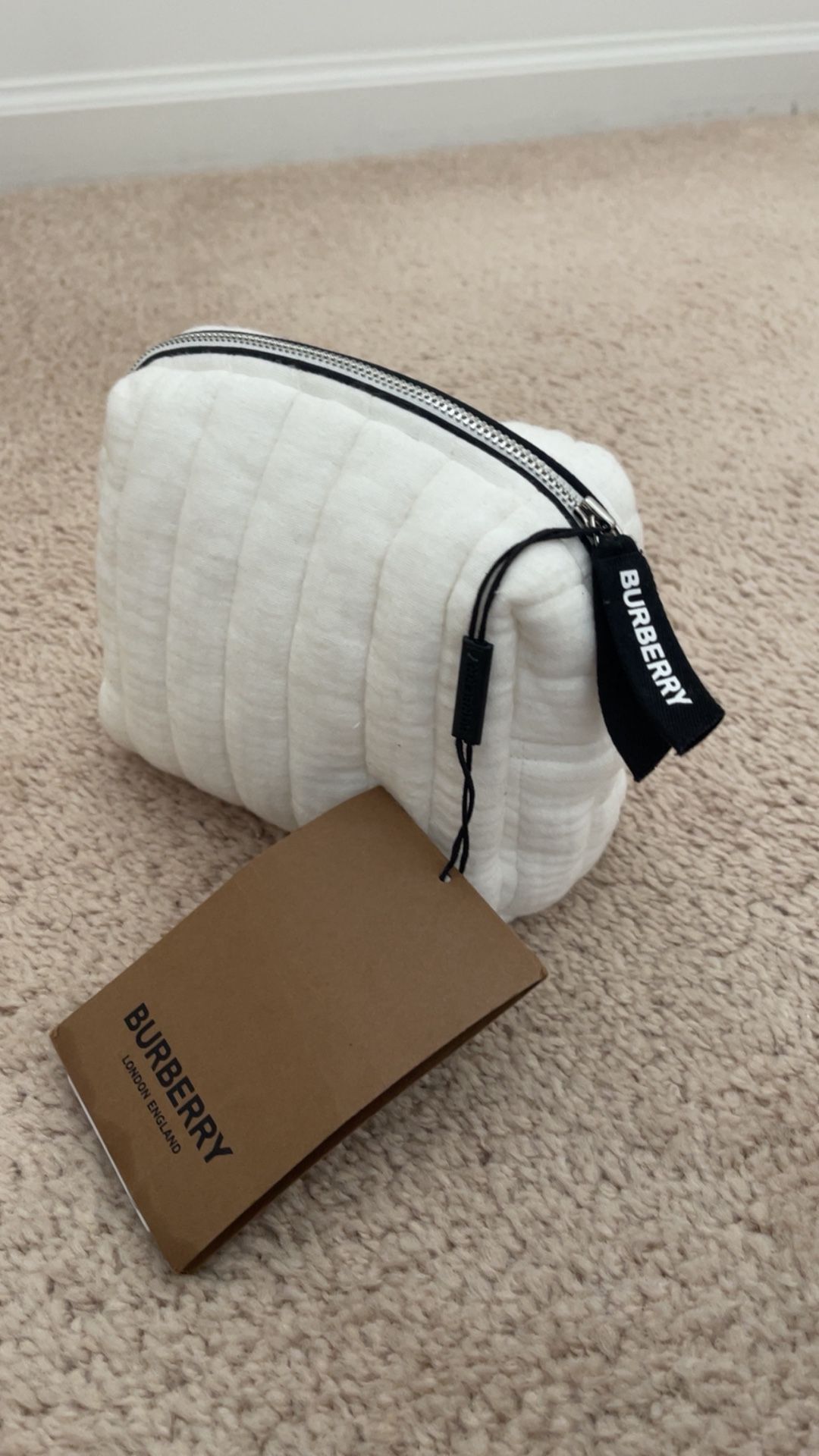 Burberry White Quilted Toiletry Bag