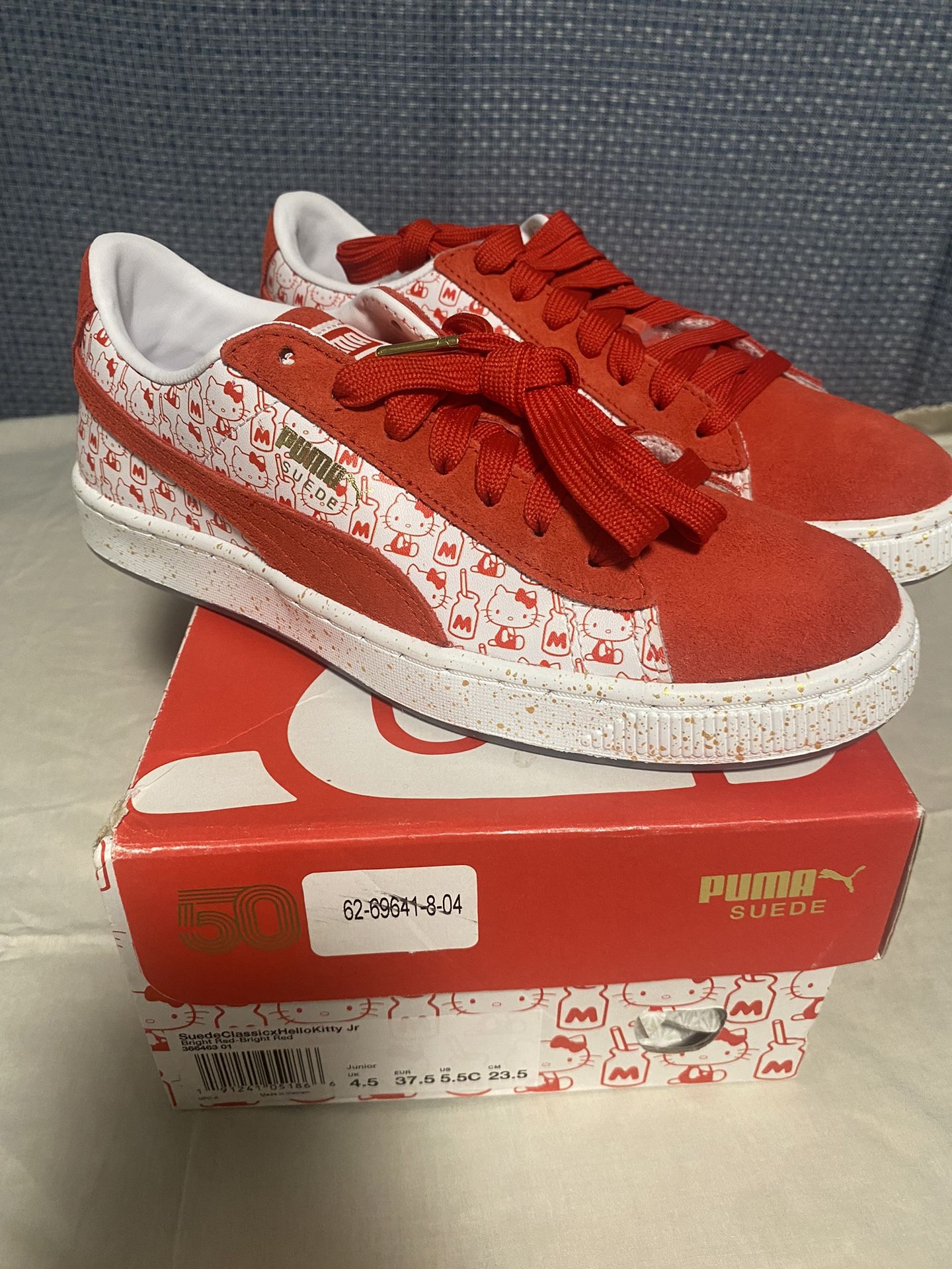 (FOR SALE $120) Hello Kitty x PUMA  Classic 50th Anniversary Limited Size US 5.5c